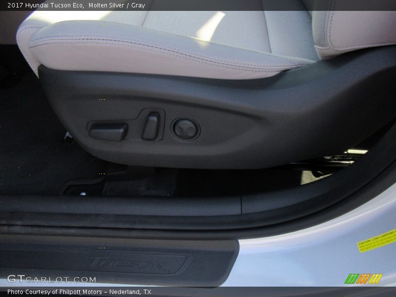 Front Seat of 2017 Tucson Eco