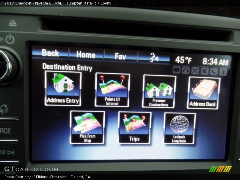 Tungsten Metallic / Ebony 2017 Chevrolet Traverse LT AWD
