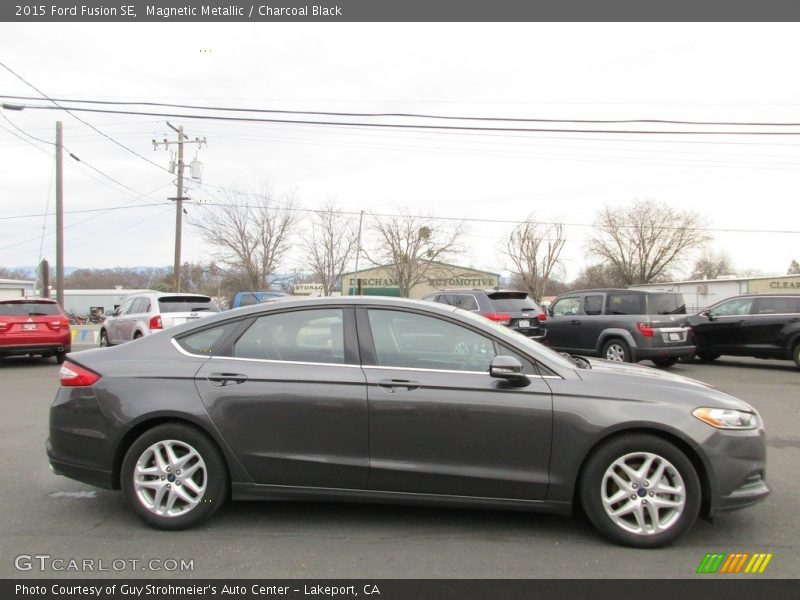 Magnetic Metallic / Charcoal Black 2015 Ford Fusion SE