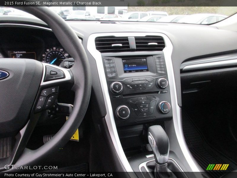 Magnetic Metallic / Charcoal Black 2015 Ford Fusion SE