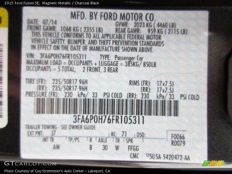 Magnetic Metallic / Charcoal Black 2015 Ford Fusion SE