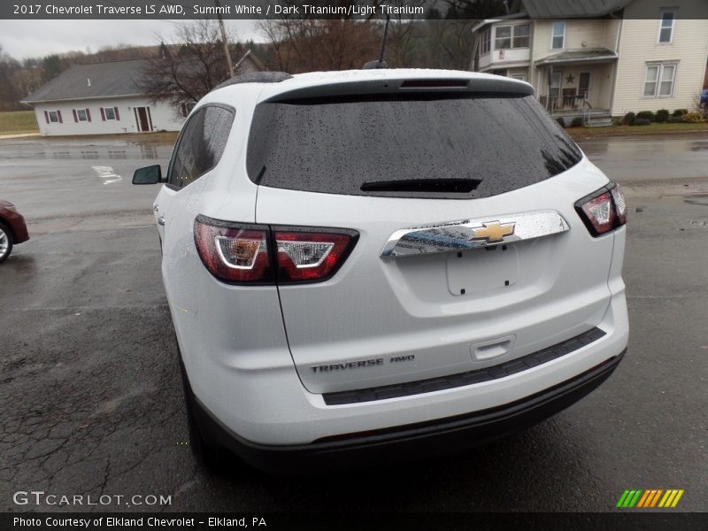 Summit White / Dark Titanium/Light Titanium 2017 Chevrolet Traverse LS AWD