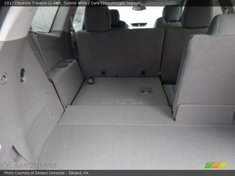 Summit White / Dark Titanium/Light Titanium 2017 Chevrolet Traverse LS AWD