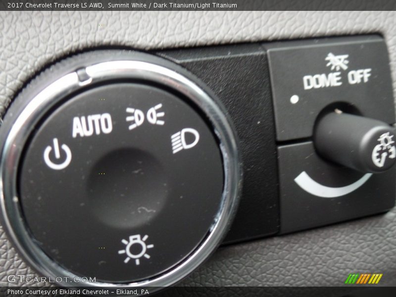 Summit White / Dark Titanium/Light Titanium 2017 Chevrolet Traverse LS AWD