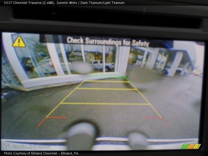 Summit White / Dark Titanium/Light Titanium 2017 Chevrolet Traverse LS AWD