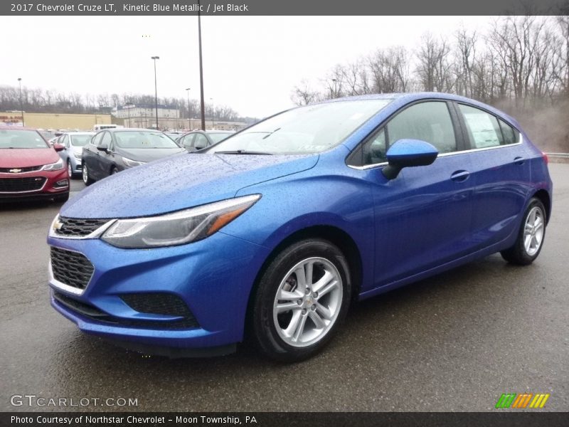 Kinetic Blue Metallic / Jet Black 2017 Chevrolet Cruze LT