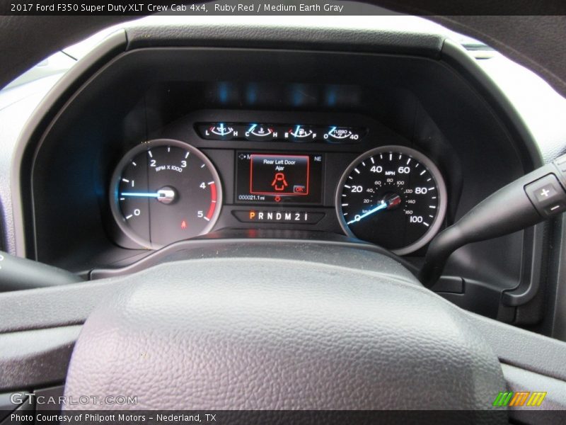  2017 F350 Super Duty XLT Crew Cab 4x4 XLT Crew Cab 4x4 Gauges