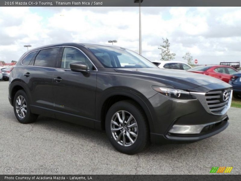 Front 3/4 View of 2016 CX-9 Touring
