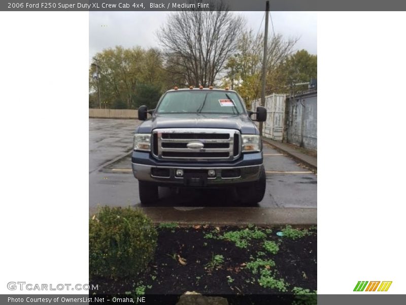 Black / Medium Flint 2006 Ford F250 Super Duty XL Crew Cab 4x4