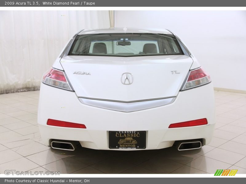 White Diamond Pearl / Taupe 2009 Acura TL 3.5