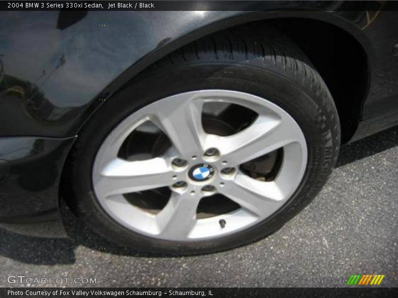 Jet Black / Black 2004 BMW 3 Series 330xi Sedan