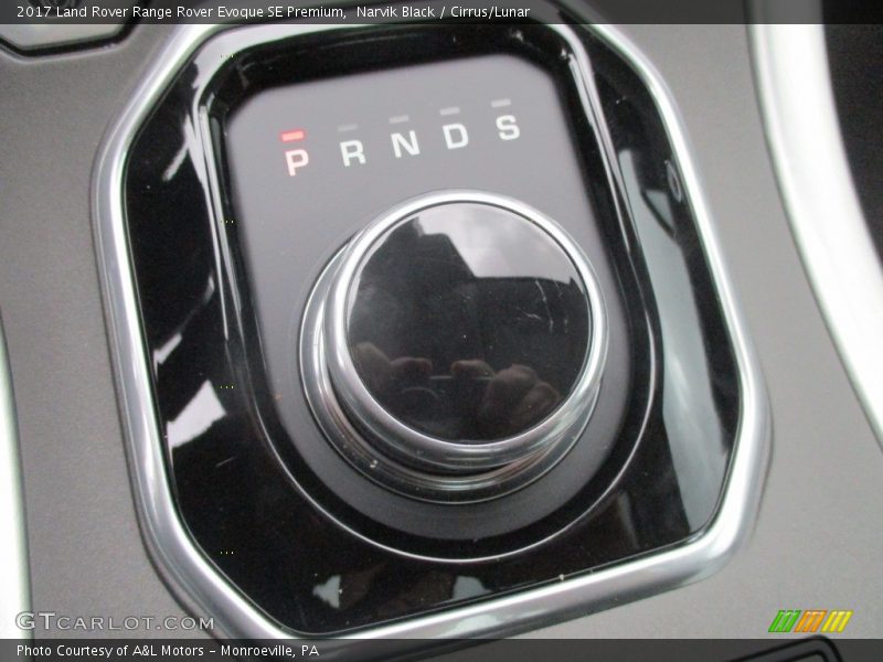 Narvik Black / Cirrus/Lunar 2017 Land Rover Range Rover Evoque SE Premium