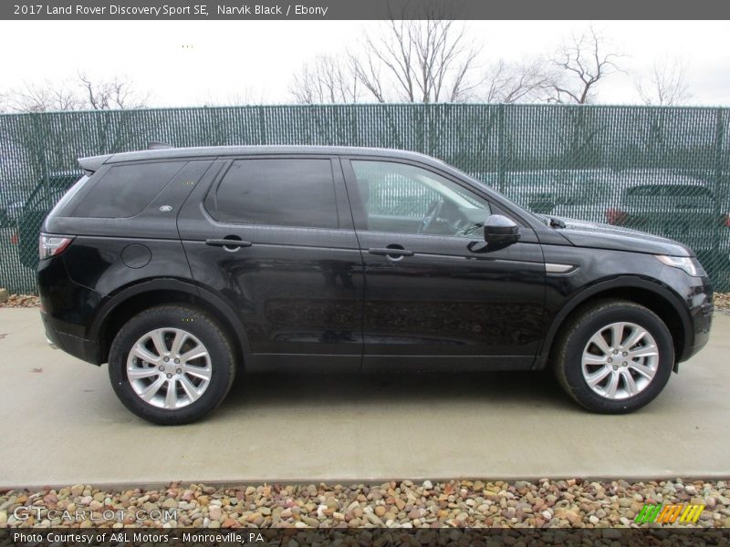 Narvik Black / Ebony 2017 Land Rover Discovery Sport SE