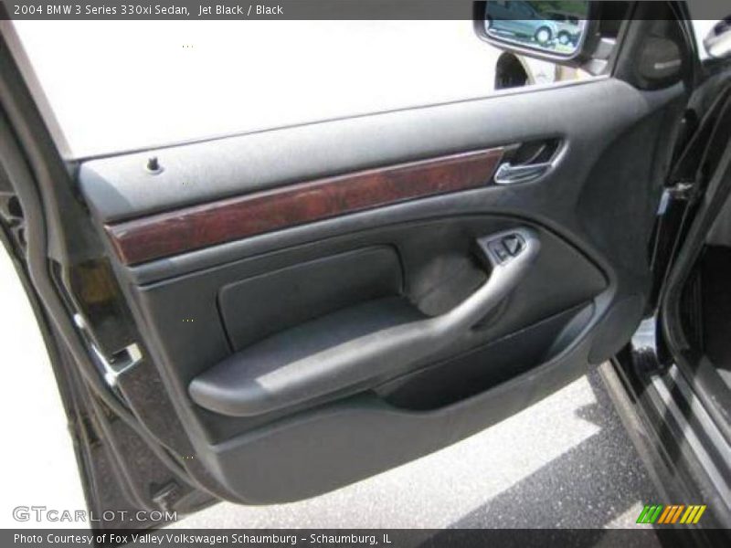 Jet Black / Black 2004 BMW 3 Series 330xi Sedan