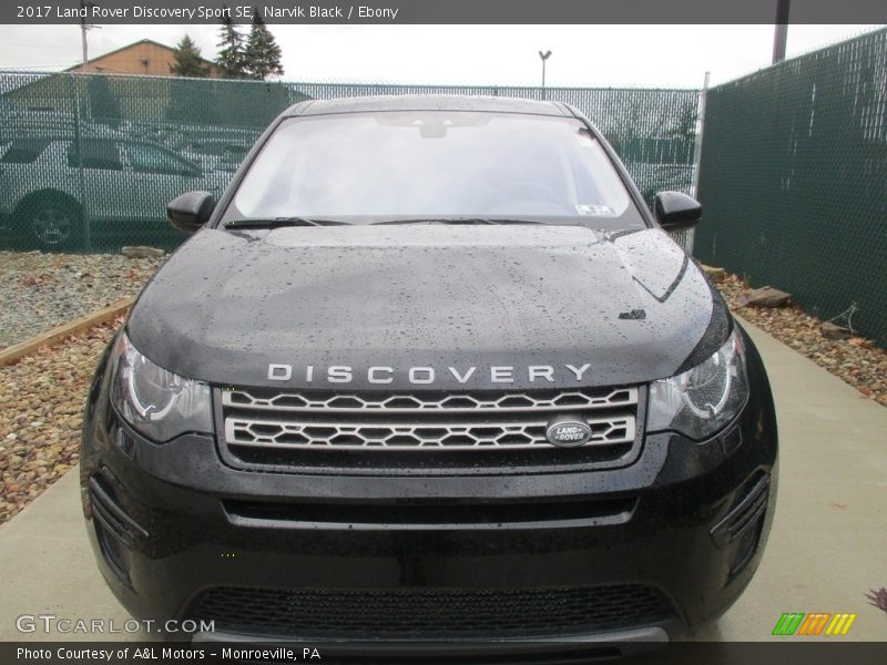 Narvik Black / Ebony 2017 Land Rover Discovery Sport SE
