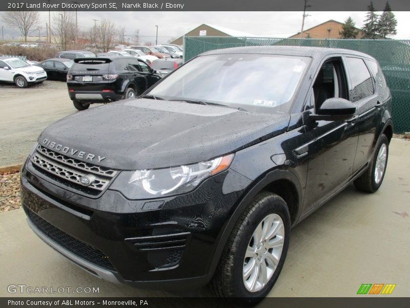 Narvik Black / Ebony 2017 Land Rover Discovery Sport SE