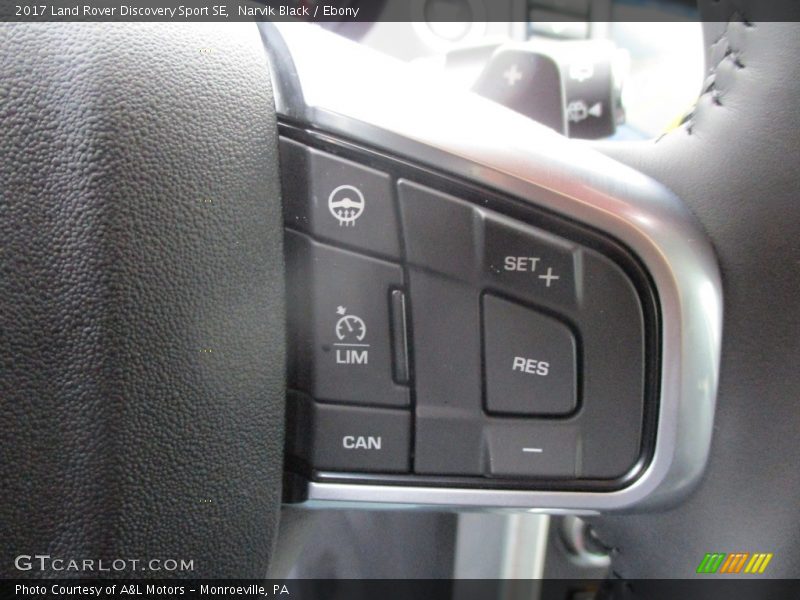 Narvik Black / Ebony 2017 Land Rover Discovery Sport SE