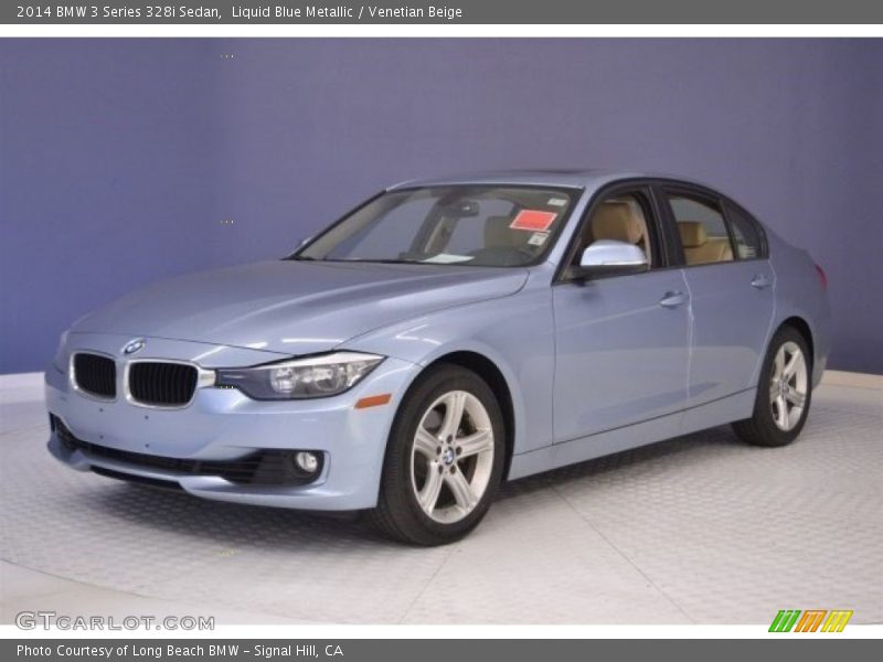 Front 3/4 View of 2014 3 Series 328i Sedan