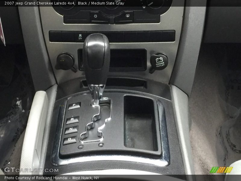 Black / Medium Slate Gray 2007 Jeep Grand Cherokee Laredo 4x4
