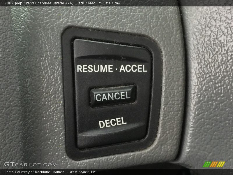 Black / Medium Slate Gray 2007 Jeep Grand Cherokee Laredo 4x4