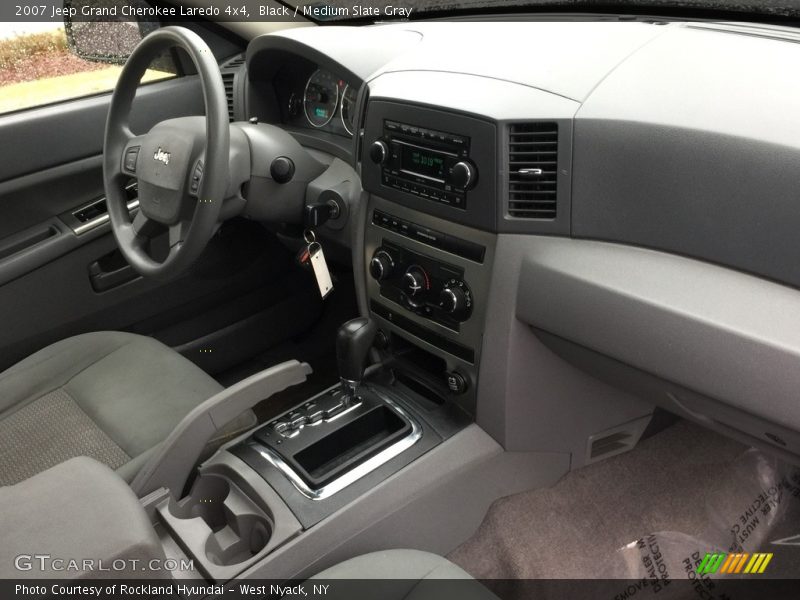 Black / Medium Slate Gray 2007 Jeep Grand Cherokee Laredo 4x4