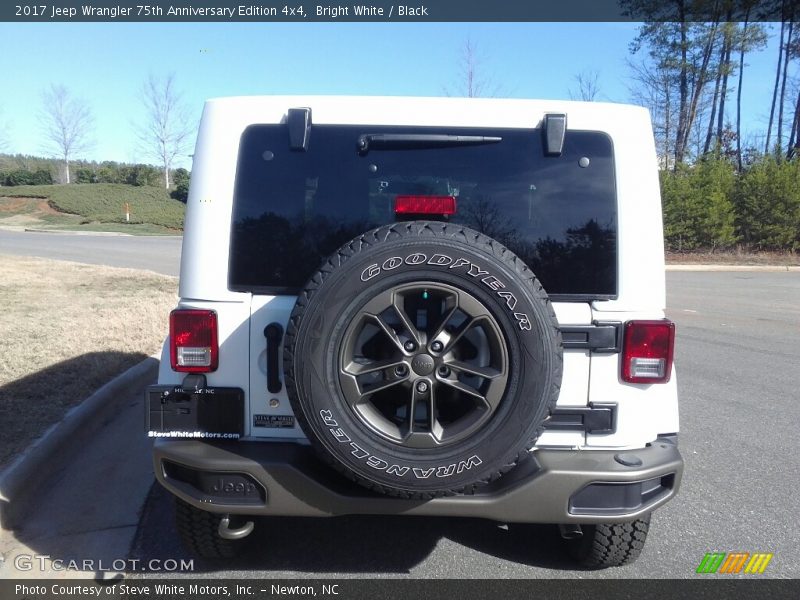 Bright White / Black 2017 Jeep Wrangler 75th Anniversary Edition 4x4