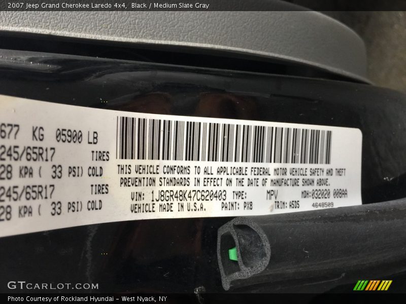 Black / Medium Slate Gray 2007 Jeep Grand Cherokee Laredo 4x4