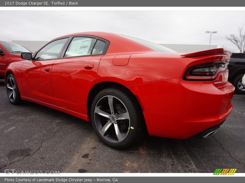 TorRed / Black 2017 Dodge Charger SE