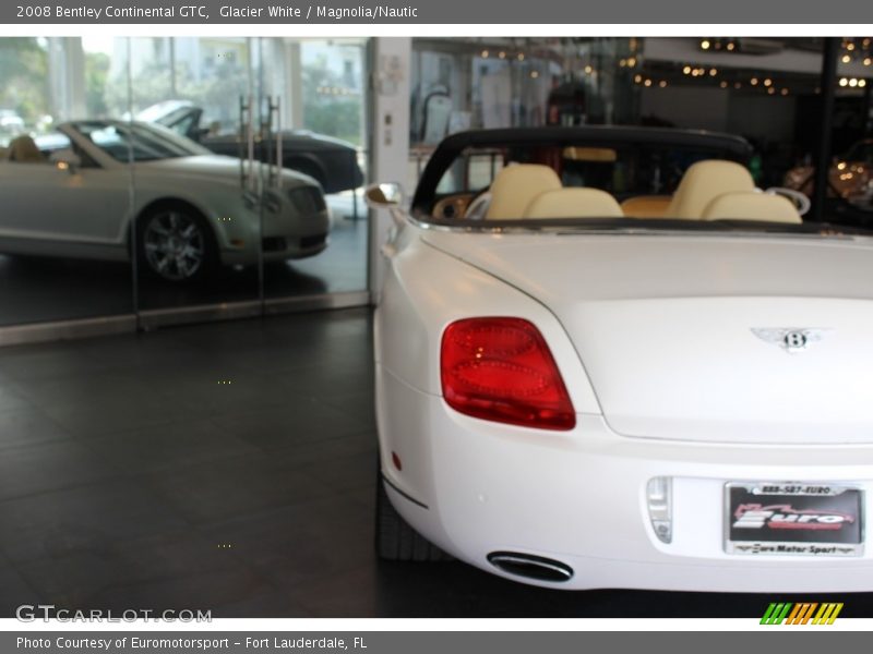 Glacier White / Magnolia/Nautic 2008 Bentley Continental GTC