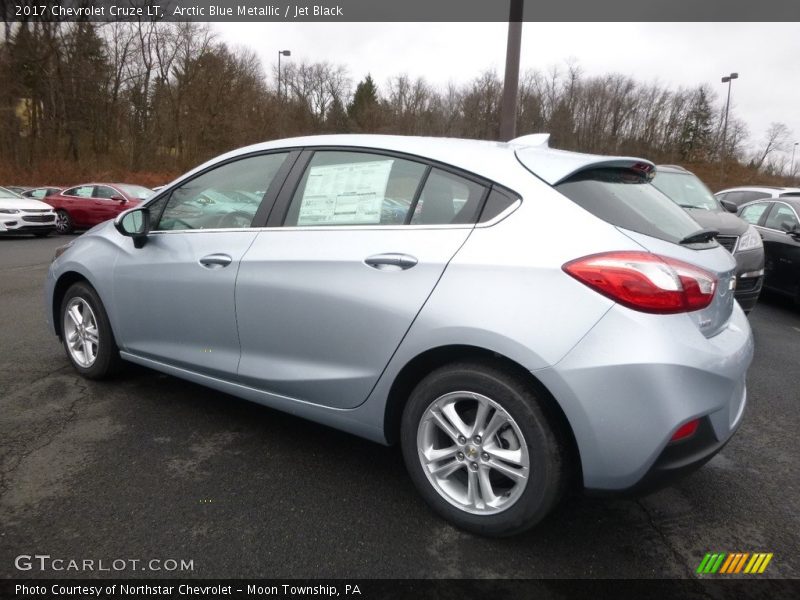 Arctic Blue Metallic / Jet Black 2017 Chevrolet Cruze LT