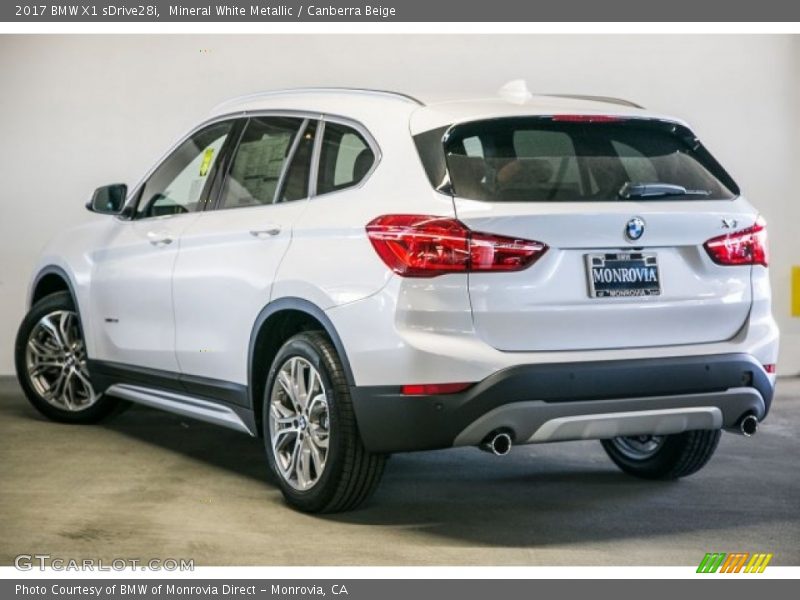 Mineral White Metallic / Canberra Beige 2017 BMW X1 sDrive28i