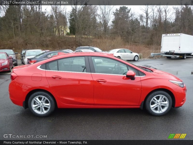 Red Hot / Jet Black 2017 Chevrolet Cruze LT