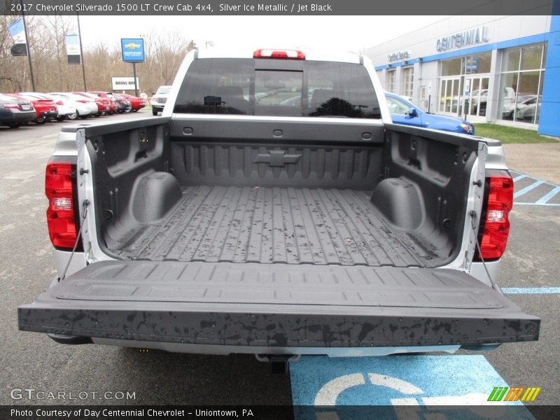 Silver Ice Metallic / Jet Black 2017 Chevrolet Silverado 1500 LT Crew Cab 4x4