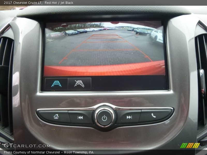 Red Hot / Jet Black 2017 Chevrolet Cruze LT