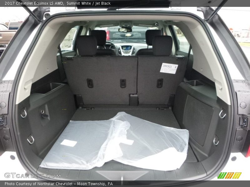 Summit White / Jet Black 2017 Chevrolet Equinox LS AWD
