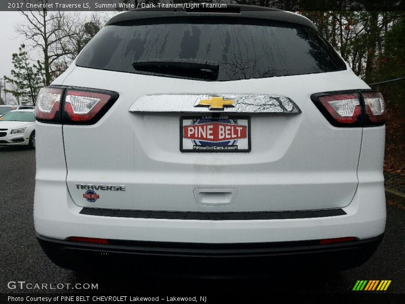 Summit White / Dark Titanium/Light Titanium 2017 Chevrolet Traverse LS