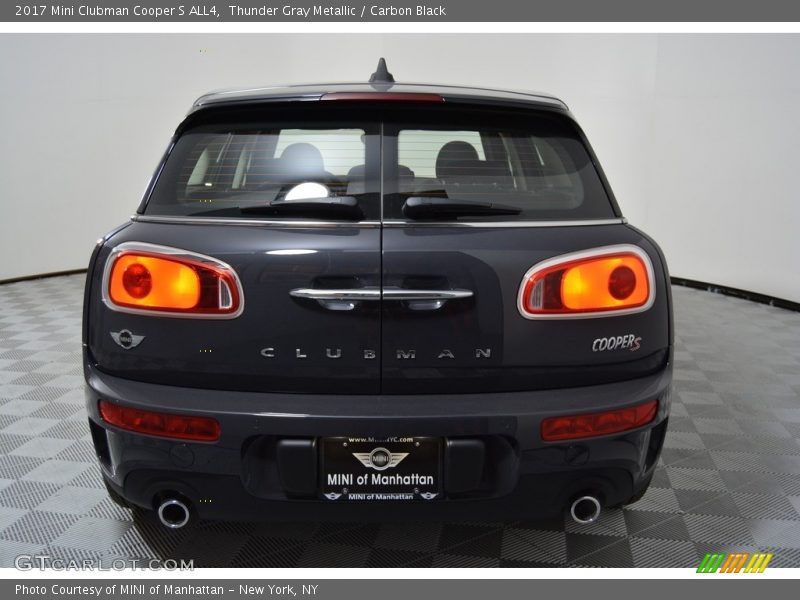 Thunder Gray Metallic / Carbon Black 2017 Mini Clubman Cooper S ALL4