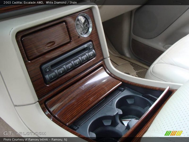 White Diamond / Shale 2003 Cadillac Escalade AWD