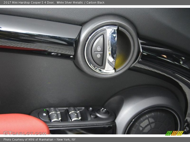 White Silver Metallic / Carbon Black 2017 Mini Hardtop Cooper S 4 Door