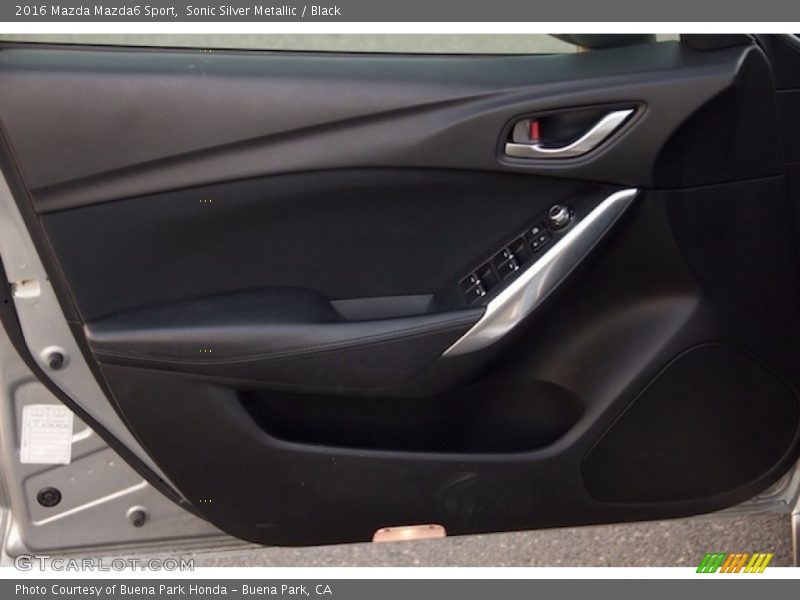 Sonic Silver Metallic / Black 2016 Mazda Mazda6 Sport