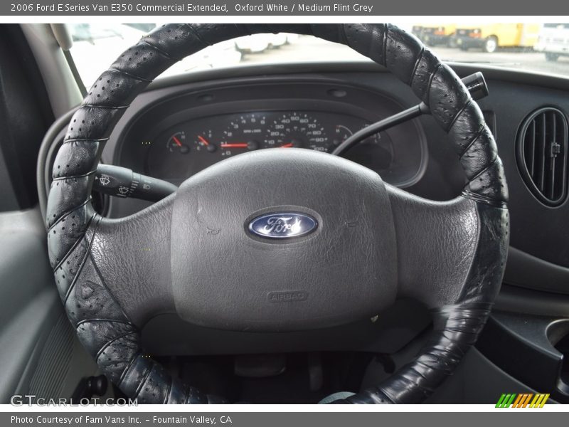 Oxford White / Medium Flint Grey 2006 Ford E Series Van E350 Commercial Extended