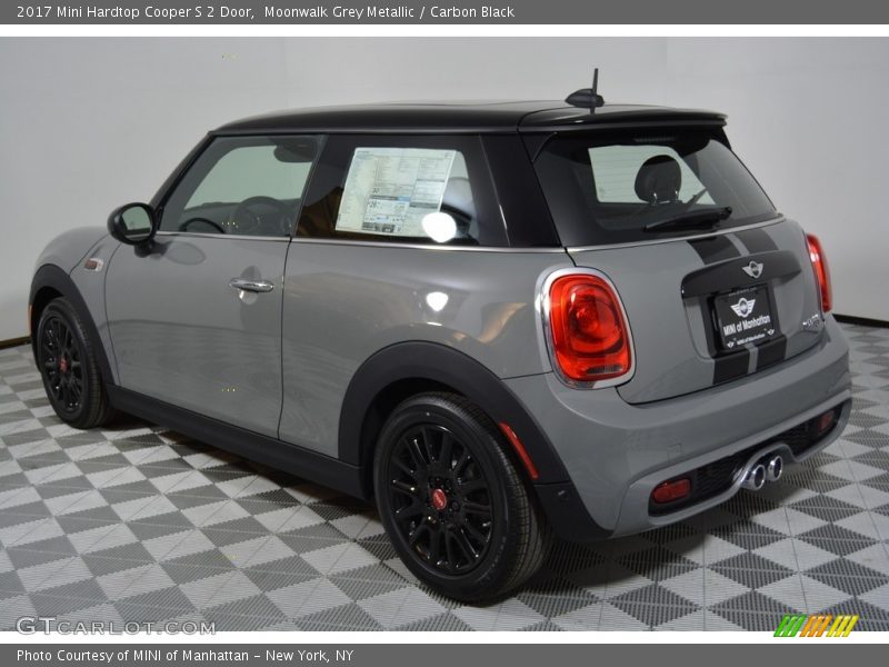 Moonwalk Grey Metallic / Carbon Black 2017 Mini Hardtop Cooper S 2 Door