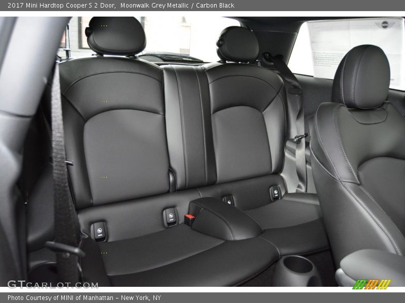 Moonwalk Grey Metallic / Carbon Black 2017 Mini Hardtop Cooper S 2 Door