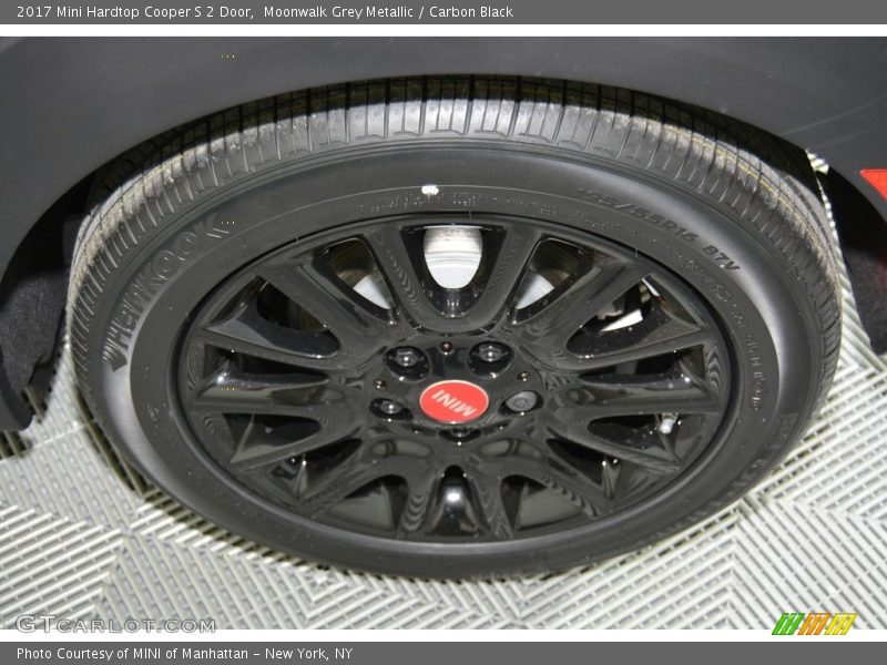 Moonwalk Grey Metallic / Carbon Black 2017 Mini Hardtop Cooper S 2 Door