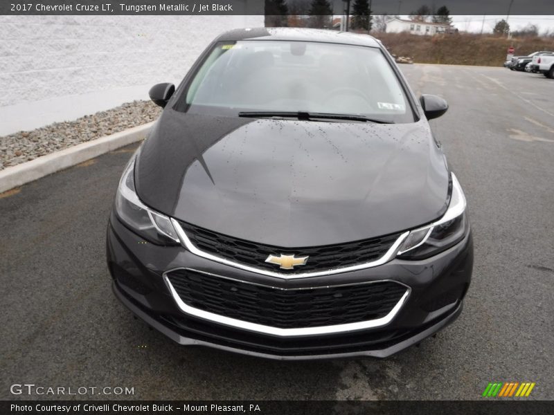 Tungsten Metallic / Jet Black 2017 Chevrolet Cruze LT