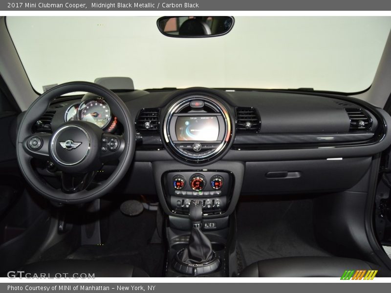 Midnight Black Metallic / Carbon Black 2017 Mini Clubman Cooper