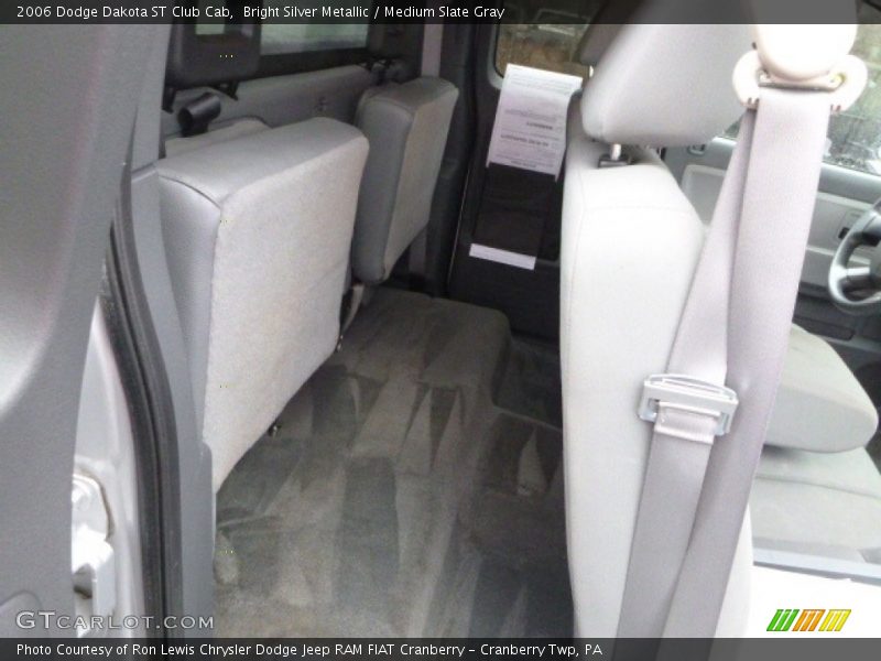 Bright Silver Metallic / Medium Slate Gray 2006 Dodge Dakota ST Club Cab