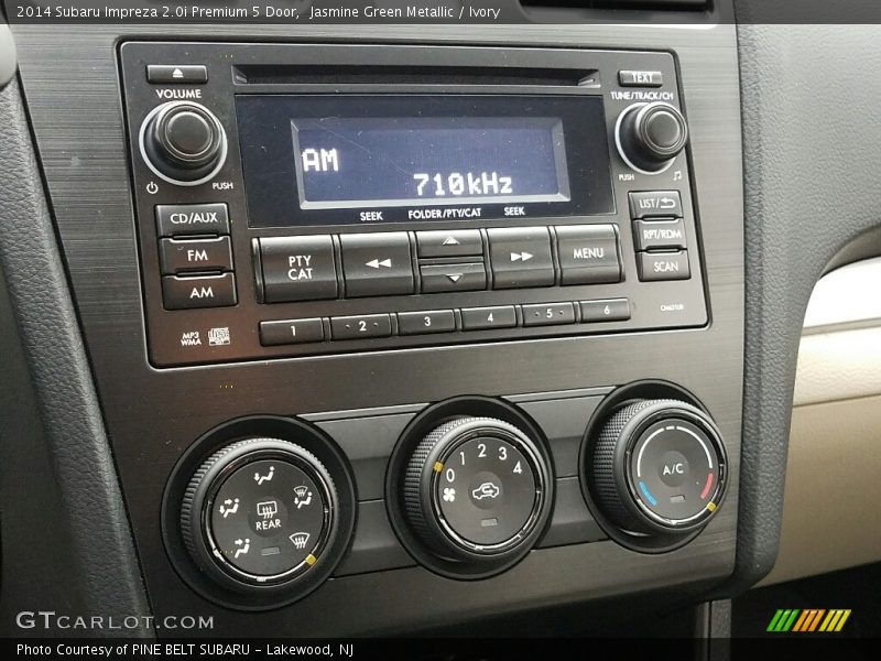 Jasmine Green Metallic / Ivory 2014 Subaru Impreza 2.0i Premium 5 Door
