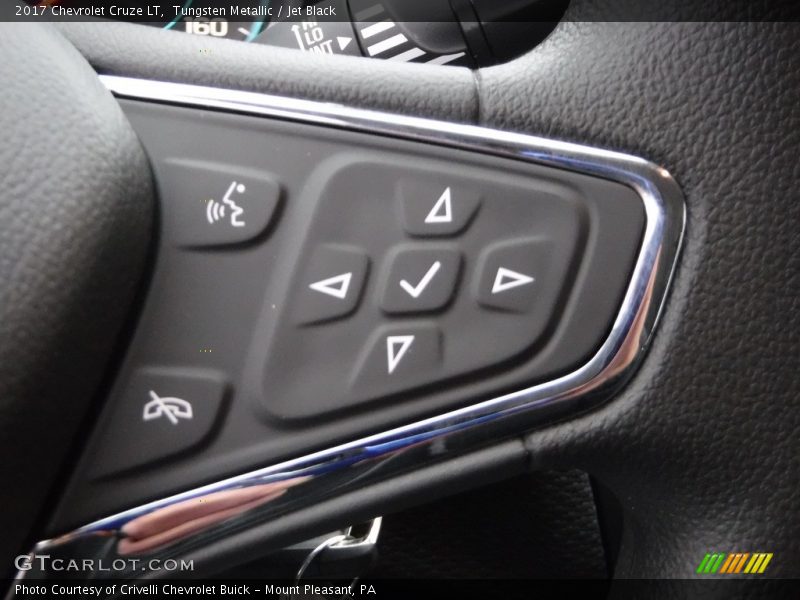 Tungsten Metallic / Jet Black 2017 Chevrolet Cruze LT