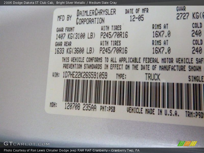 Bright Silver Metallic / Medium Slate Gray 2006 Dodge Dakota ST Club Cab